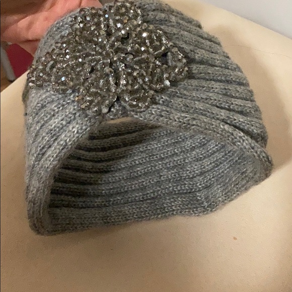 Knitted ear warmer - Picture 3 of 5